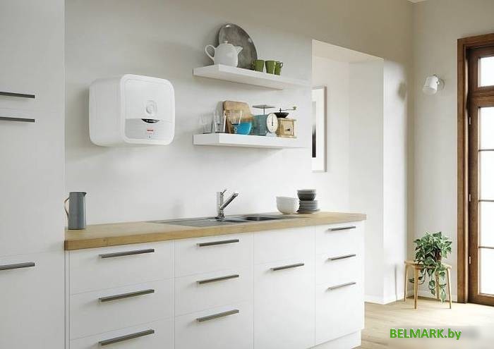 Накопительный электрический водонагреватель Ariston ANDRIS2 B 10 U - фото2