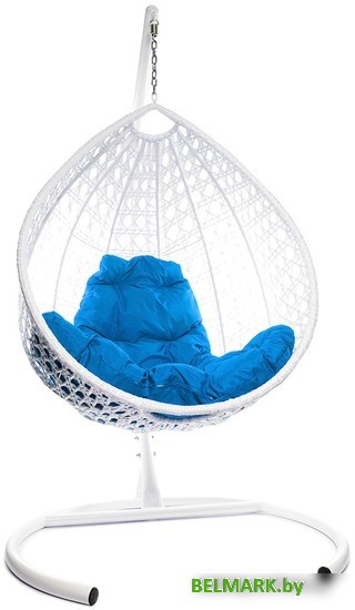 Подвесное кресло M-Group Капля Люкс 11030110 (белый ротанг/синяя подушка) - фото
