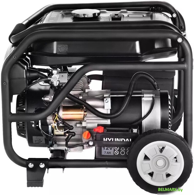 Бензиновый генератор Hyundai HHY 3050FE - фото2