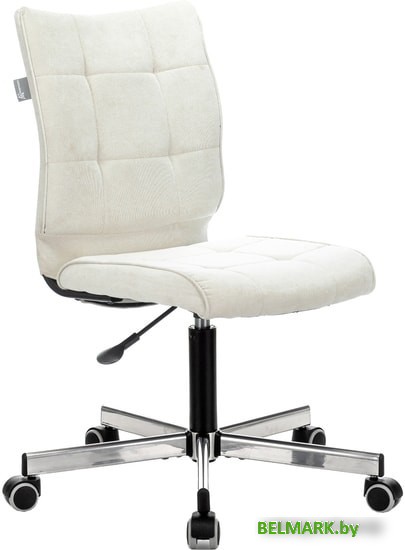 Офисный стул Бюрократ CH-330M/VELV20 (бежевый) - фото