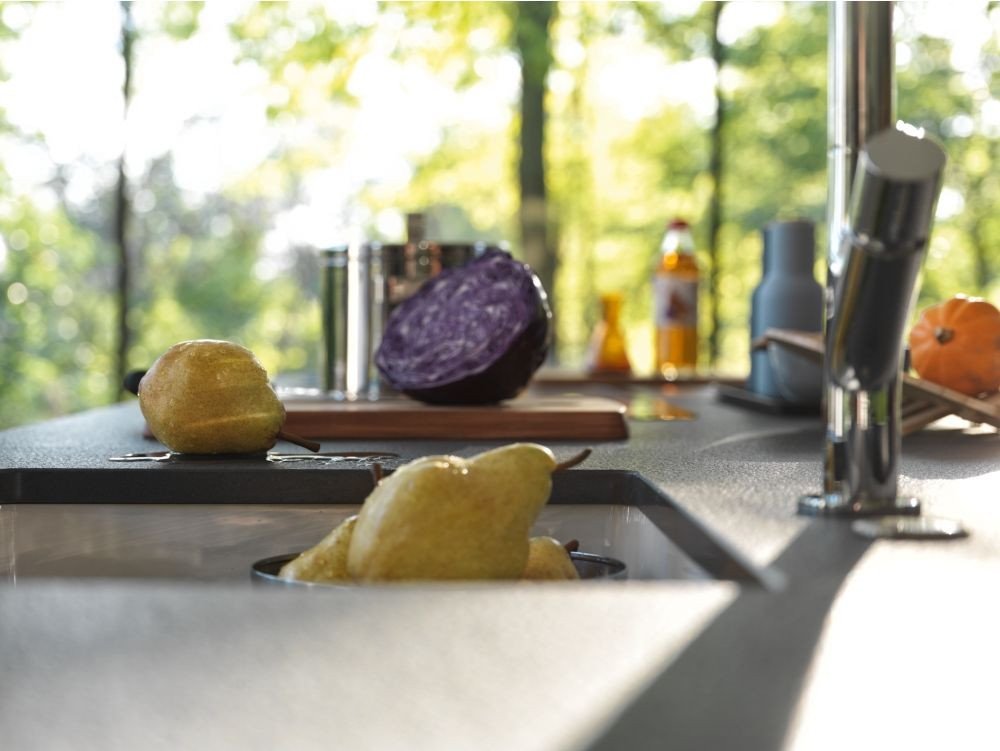 Кухонная мойка Franke Kubus KBK 160-38-12 126.0380.009 (снежно-белый) - фото2