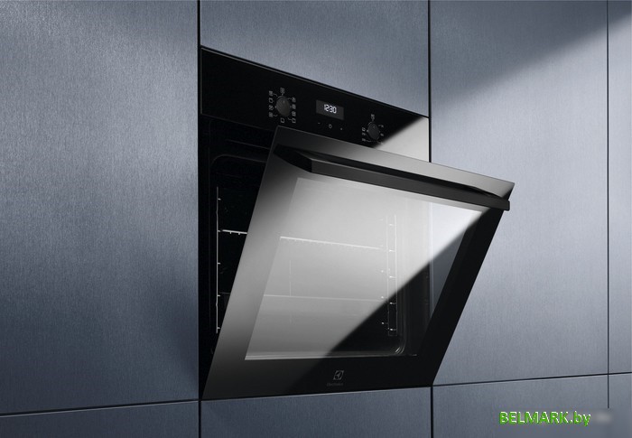 Электрический духовой шкаф Electrolux SurroundCook 600 EOF5C50BZ - фото2