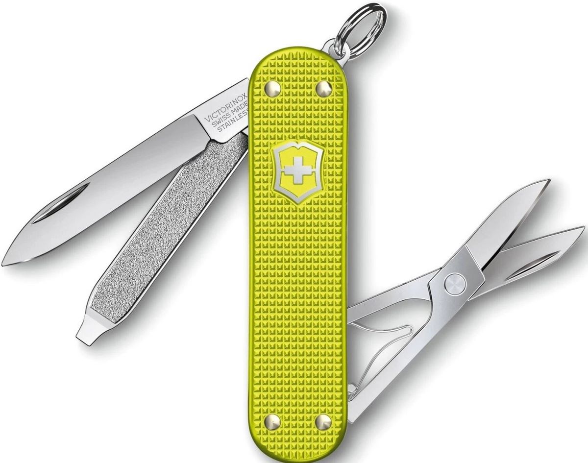 Мультитул Victorinox Classic Alox LE 2023 0.6221.L23 (желтый) - фото