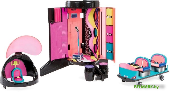 Кукла-сюрприз L.O.L. Surprise! O.M.G. Remix 4-in-1 Plane Playset Transforms 571339 - фото2