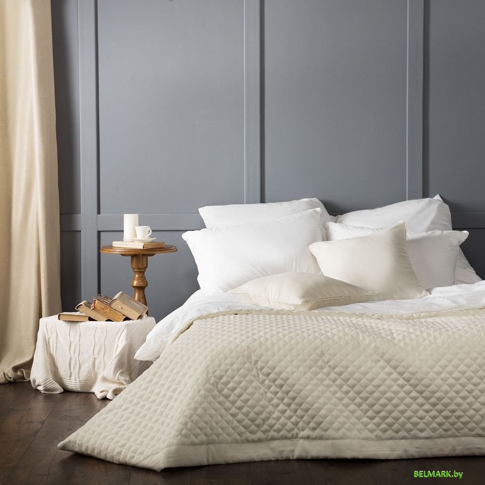 Набор текстиля для спальни Pasionaria Каспиан 230x250 с наволочками (молочный) - фото