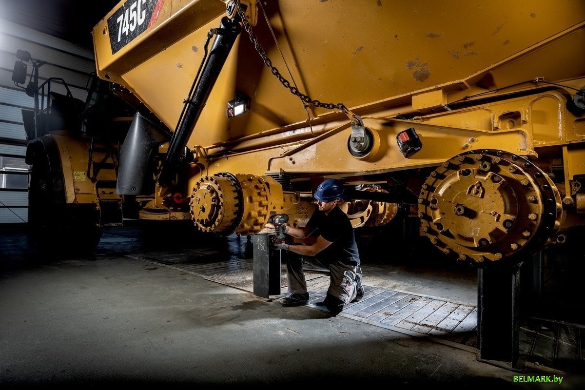 Гайковерт Metabo SSW 18 LTX 1750 BL 602402840 (без АКБ, кейс) - фото2