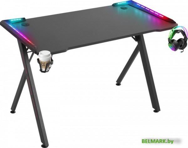 Геймерский стол Defender Extreme 64307 - фото