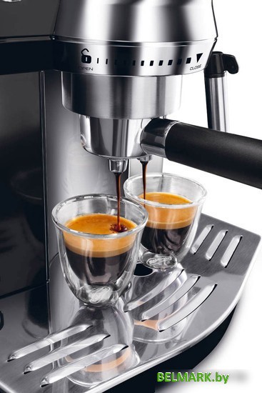 Рожковая помповая кофеварка DeLonghi EC 820.B - фото2