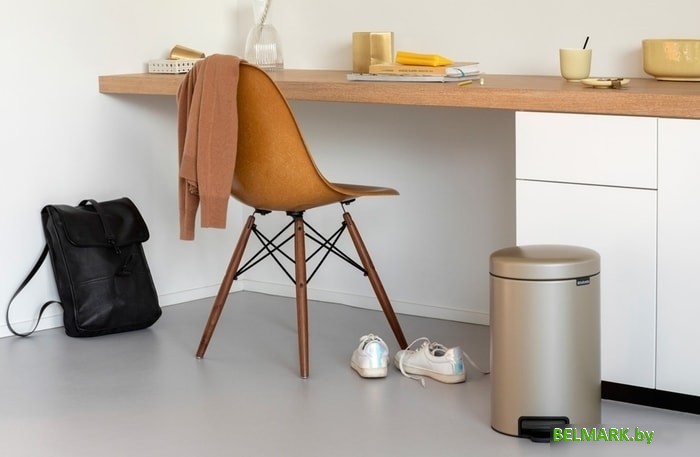 Brabantia Pedal Bin NewIcon 12 л (шампань) - фото2